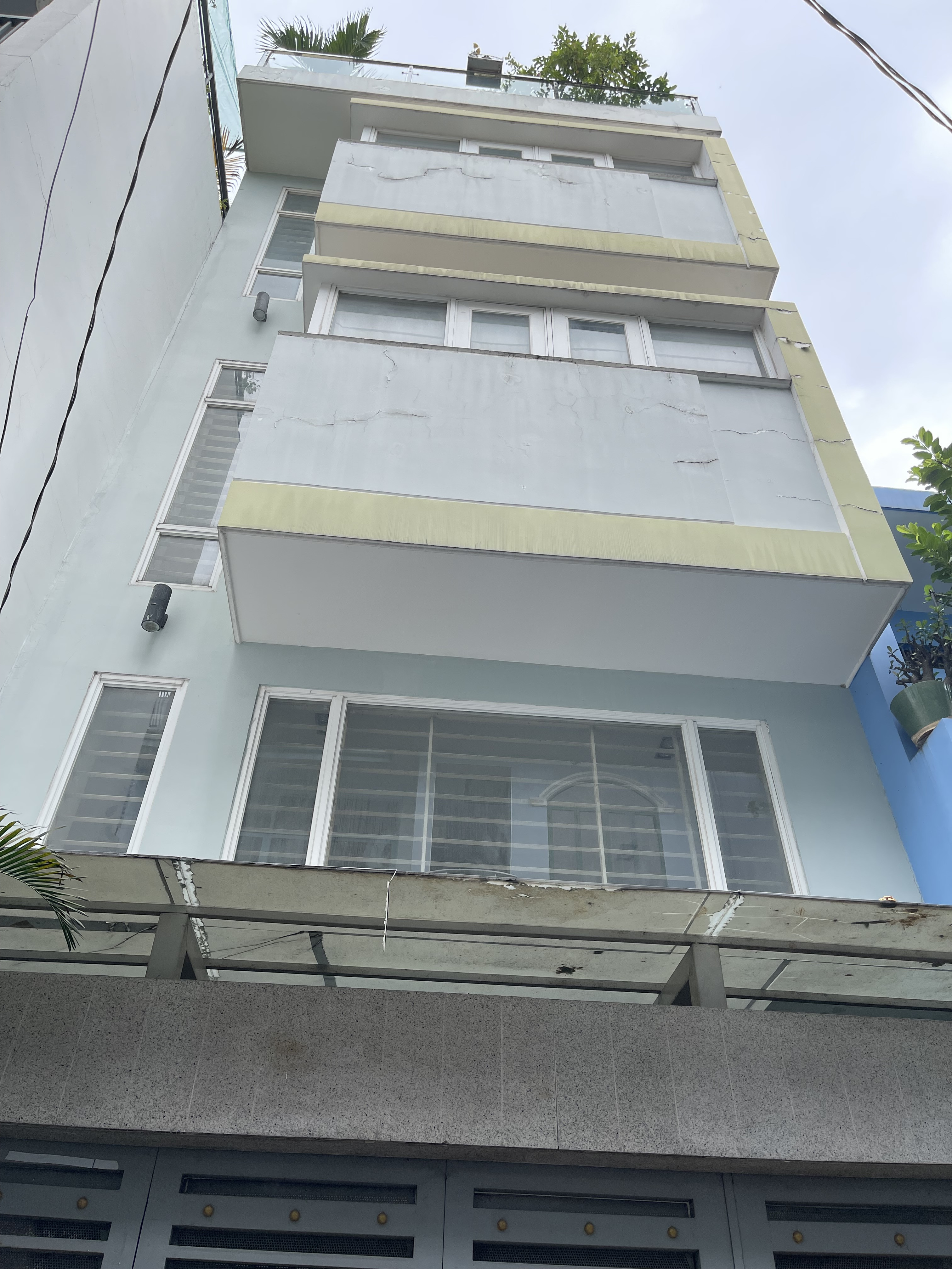 Bán nhà 5 tầng phường bảy hiền- tân bình