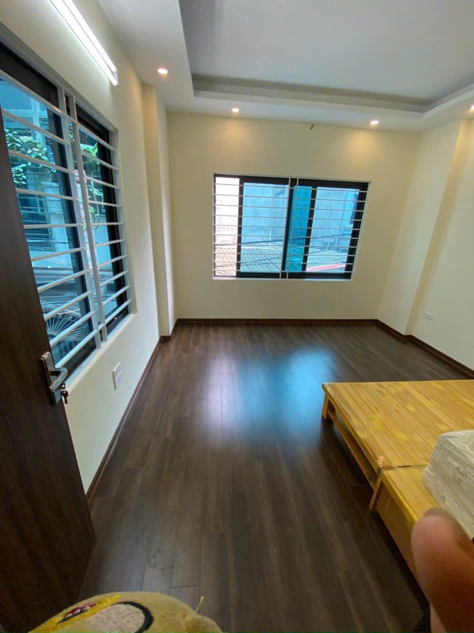 🏡 Hồng Tiến 42m – Mặt phố – Vỉa hè – Lô Góc -  KD đỉnh
