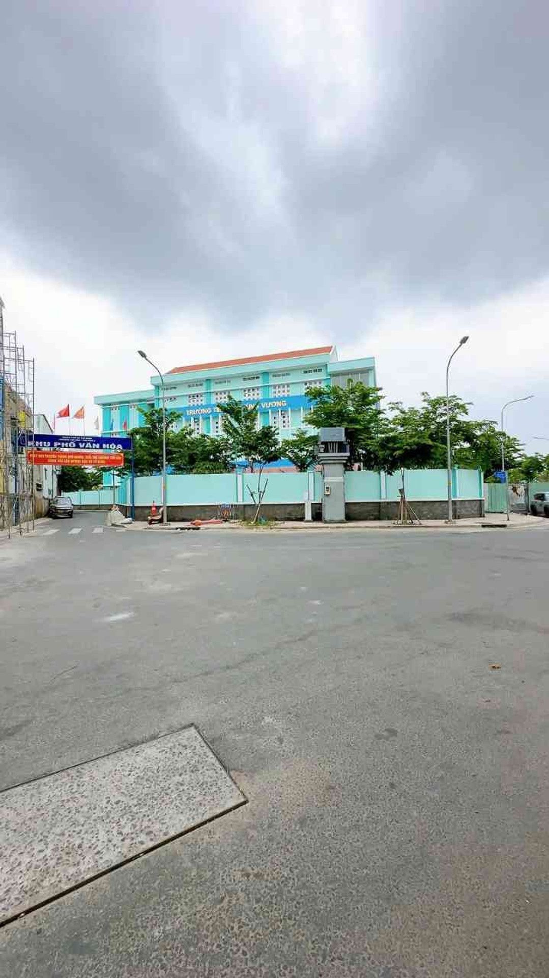 Nhà 3 tầng hẻm xe hơi thông - Hưng Hoá - Khu Bắc Hải - Nhỉnh 5 tỷ