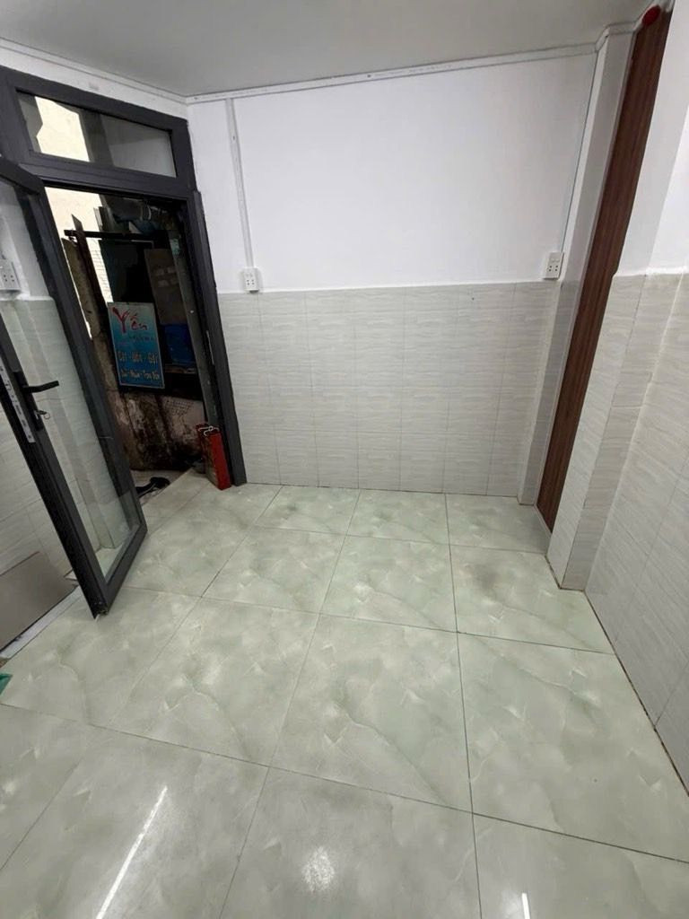 NHỈNH 1,3T, NHÀ 2 TẦNG Ở NGAY, SHR, P. CHÁNH HƯNG,QUẬN 8, SÁT QUẬN 5, KO QUY HOẠCH