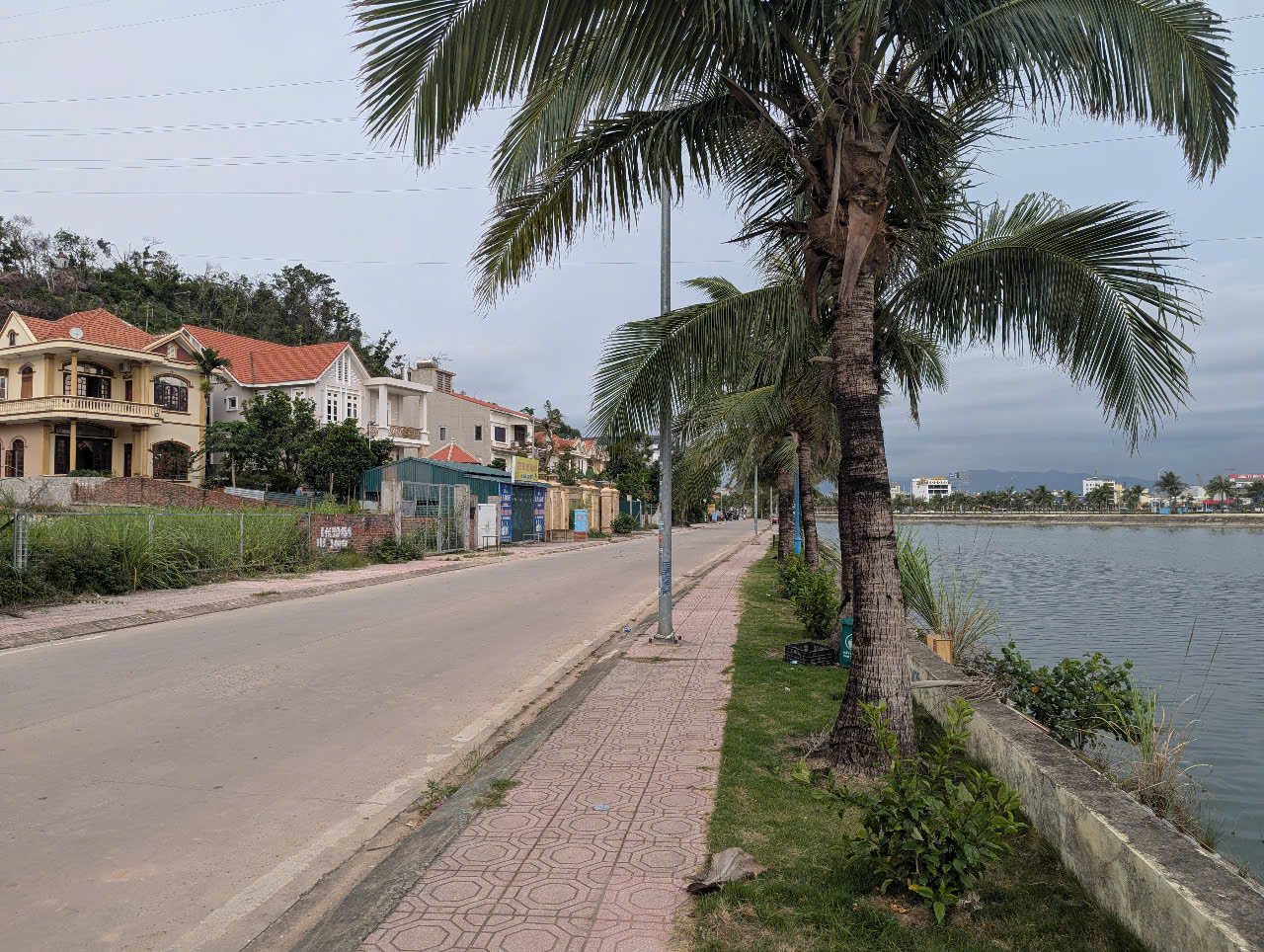 BÁN Ô ĐẤT MẶT HỒ CÁI DĂM, HÙNG THẮNG, HẠ LONG