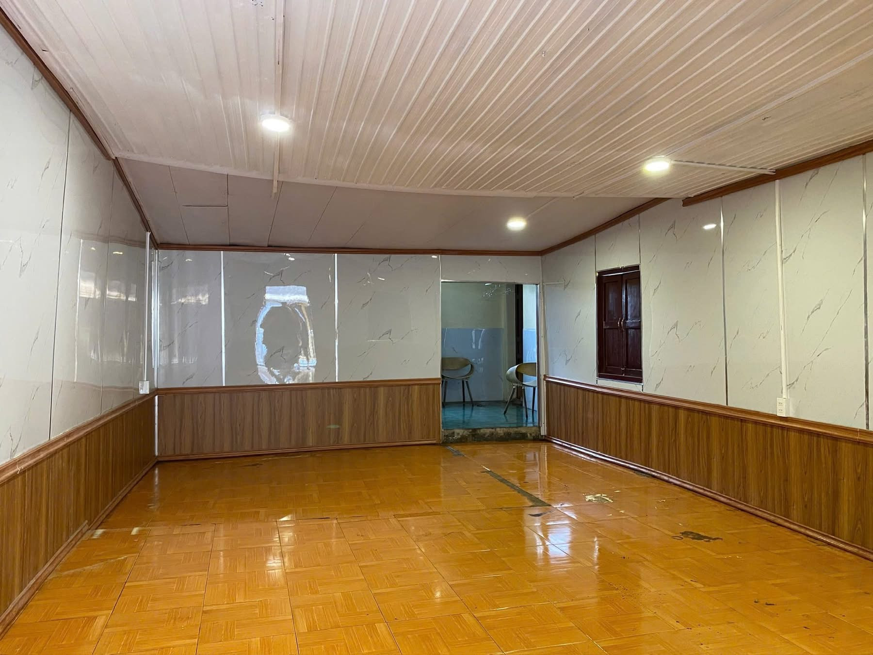 NHÀ HẺM HÙNG VƯƠNG