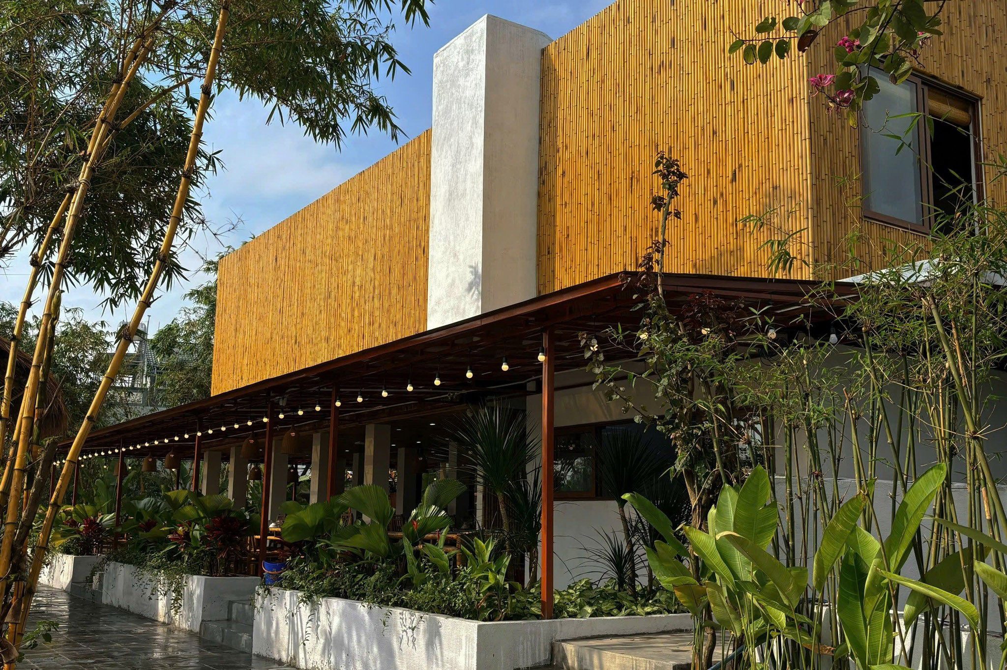 CHO THUÊ MẶT BẰNG KHỦNG 5000M2 - VỊ TRÍ VÀNG LÀM ĐIỂM DỪNG CHÂN TẠI HỘI AN