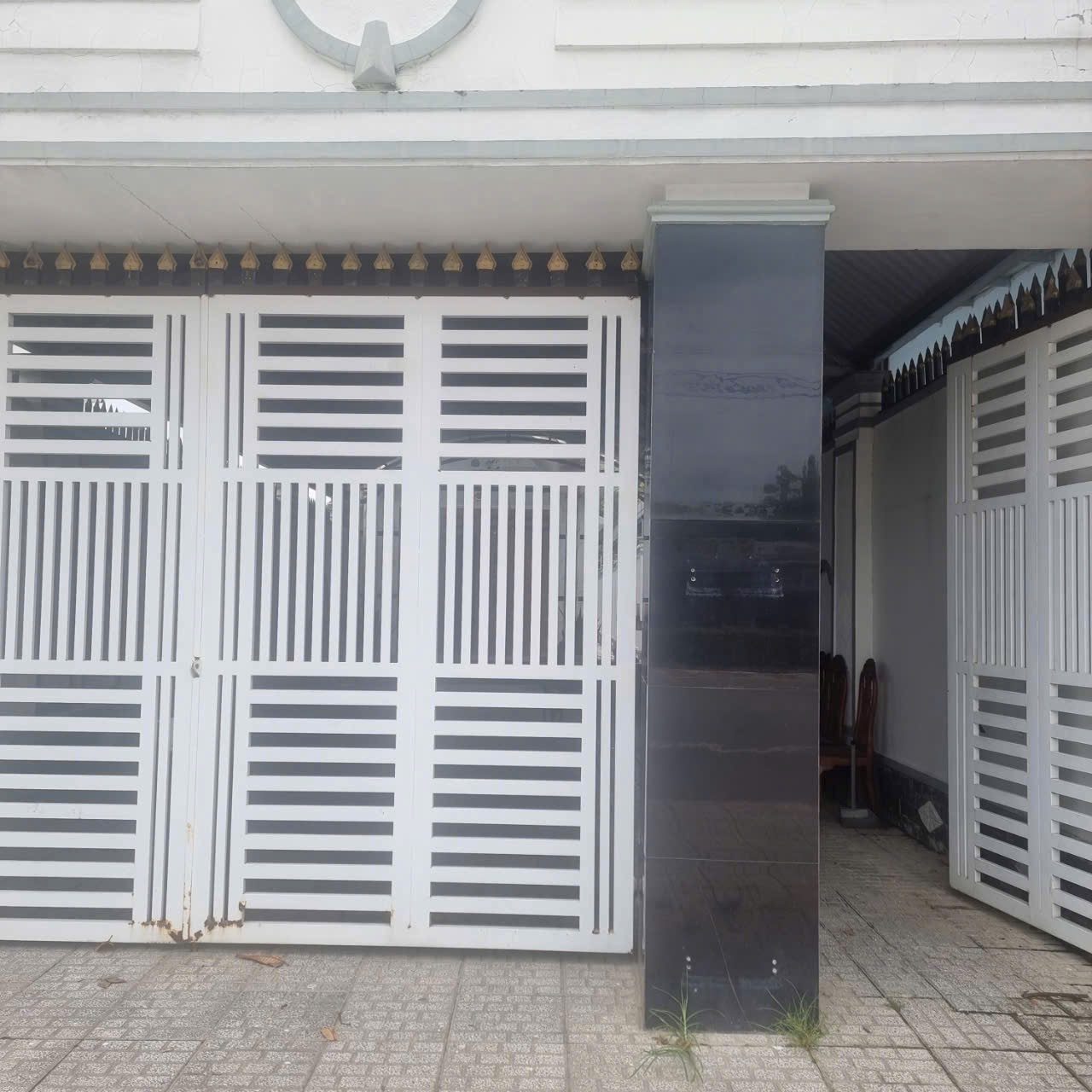 Bán Đất Có Nhà Cấp 4 Mặt Tiền Đường Hùng Vương 6,5x176 Tdt 1.104m (300m thổ cư)