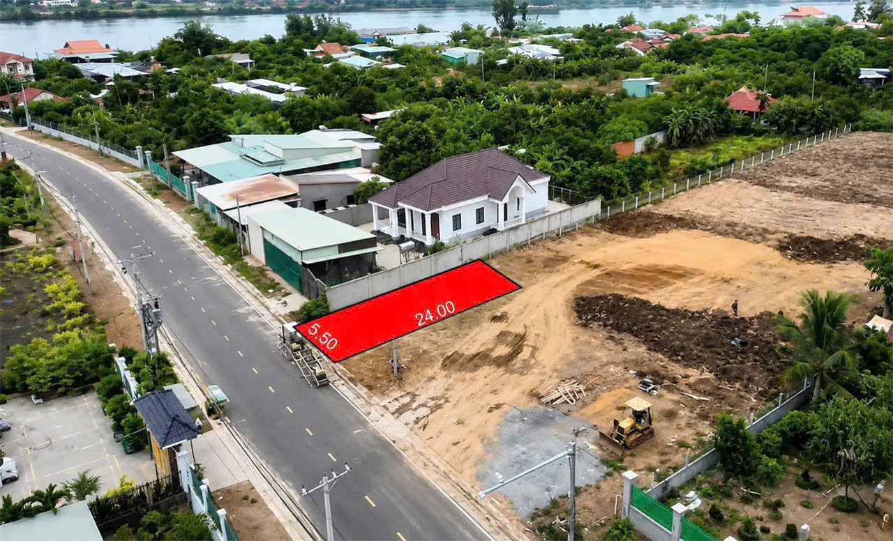 Đất mặt tiền Hương Lộ 15 – Tân Triều, 135m2, sổ hồng riêng, 980 triệu/lô