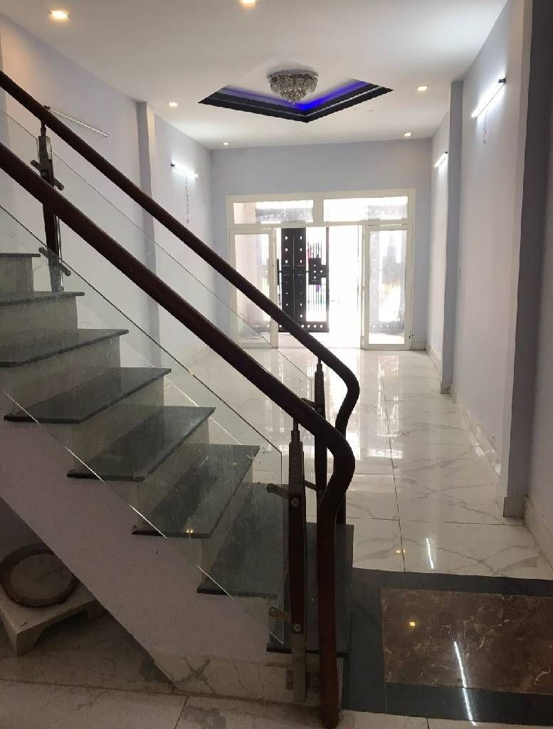 NHÀ BÁN HƯƠNG LỘ 3/KỀ BÊN AEON TÂN PHÚ-80m2-3TẦNG - sân thượng, HOÀN CÔNG, SỔ SẴN
✅CHỈ 6,390 TỶ
✅Không 1cm lộ giới