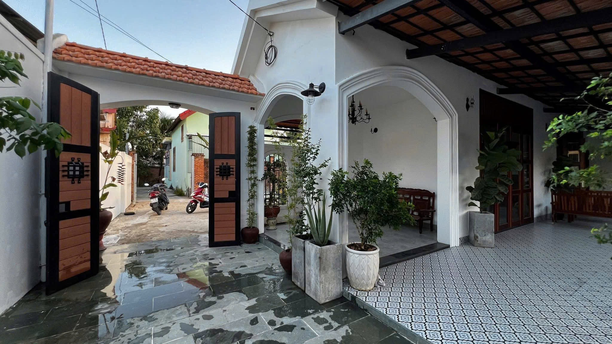Bán nhà Vườn Diên Khánh gần 400mv đẹp như resot cao cấp. Cách Nha Trang 15p . 💵Giá chỉ 4 tỷ