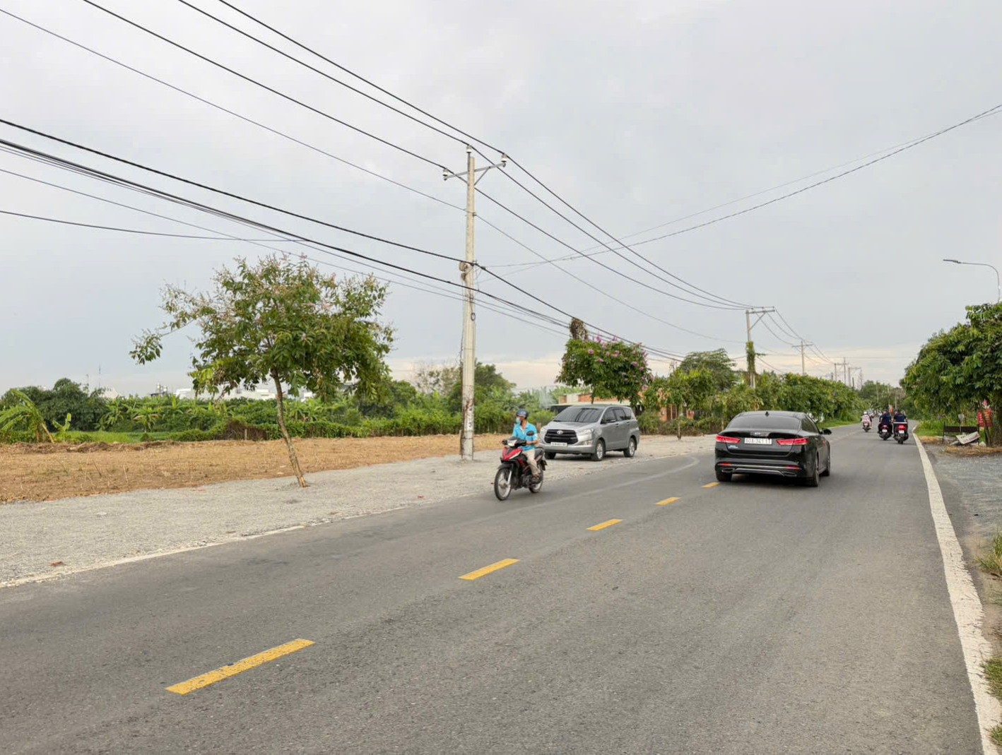BÁN ĐẤT MẶT TIỀN HL7 KINH DOANH- PHƯỜNG TÂN TRIỀU-NGAY NGÃ 4 TÂN TRIÊU