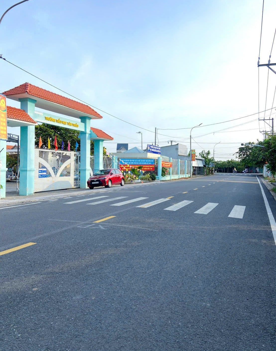 BÁN ĐẤT MẶT TIỀN HƯƠNG LỘ 9- NGAY TRƯỜNG CẤP 1 TÂN TRIỀU-SỔ RIÊNG THỔ CƯ
