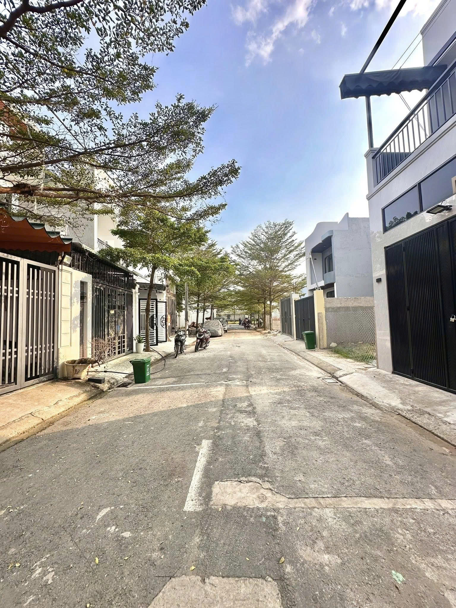 BÁN ĐẤT TRONG KHU DÂN CƯ TÂN TRIỀU DIỆN TÍCH 90-100-120m2 chỉ 500tr