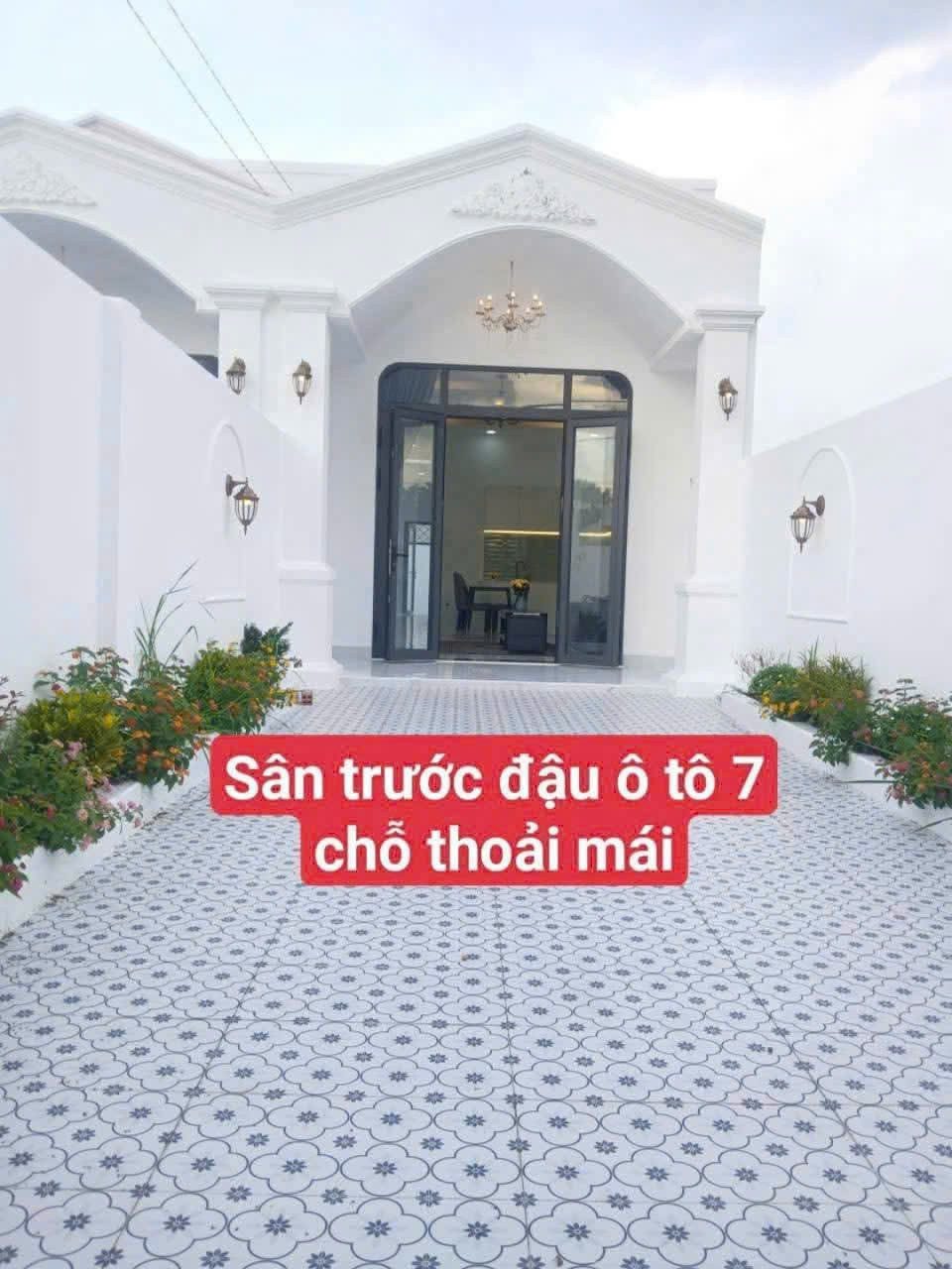 Căn Nhà TÂN CỔ ĐIỂN MỚI KEN. Phường Mỹ Phong, Đồng Tháp. GIÁ RẺ BẤT NGỜ !