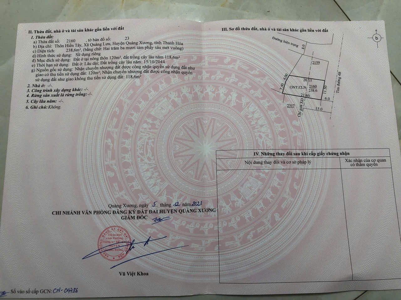 239m2.giá chỉ 4,xx tỉ. Kế bên trường học Quảng Lưu