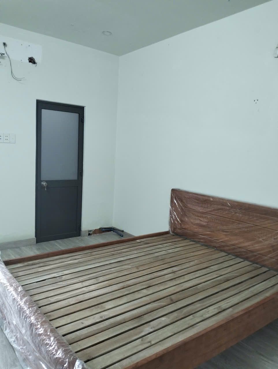 Can ban do công việc xa nhà. Giá ban co thuong lương tiếp người thiện chị.
