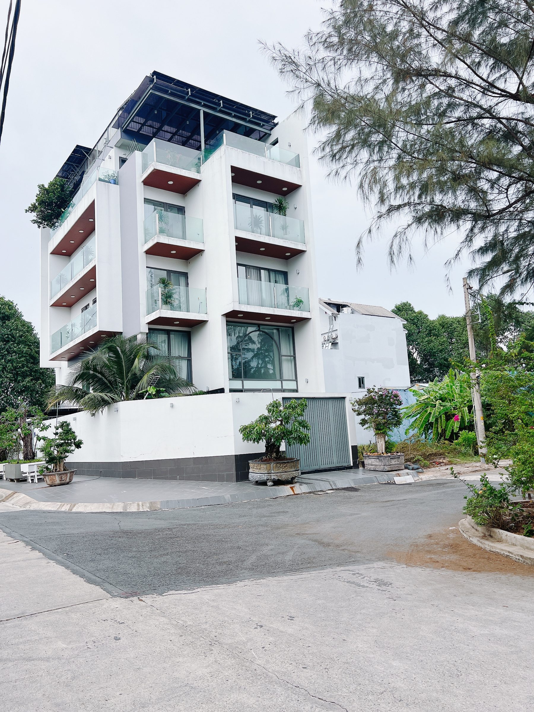 Anh Trạch gửi bán lô đất 8x20 xây tự do, Shr sang tên ngay