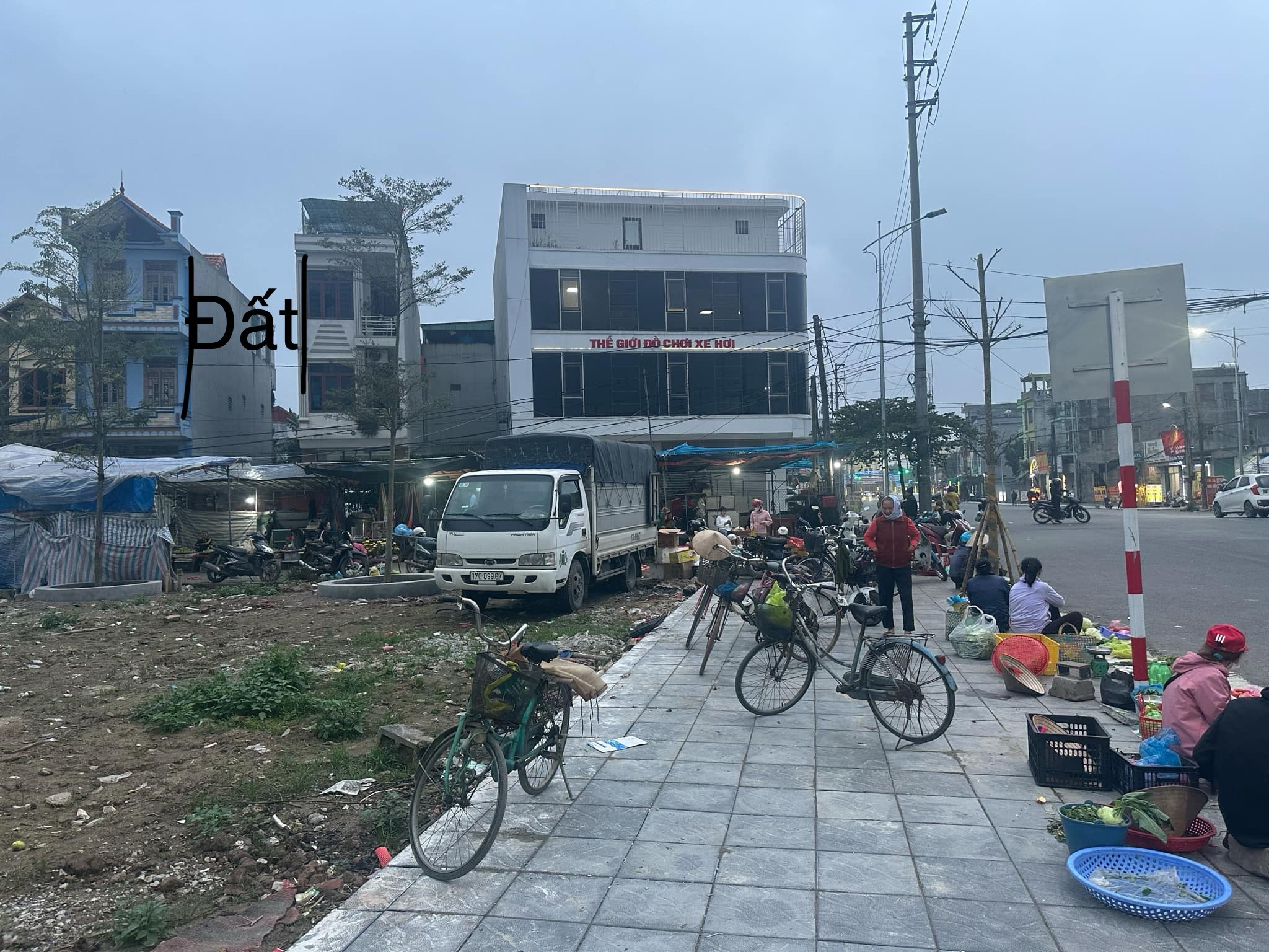 72m 2 mặt tiền