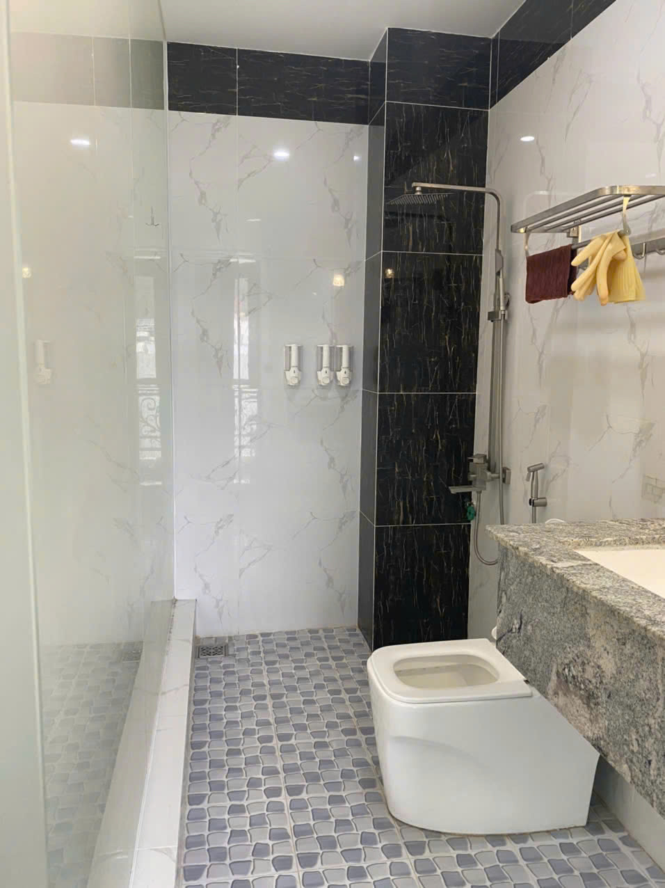 Cho thuê căn hộ dang homestay - Phòng đẹp - - Giá tốt.