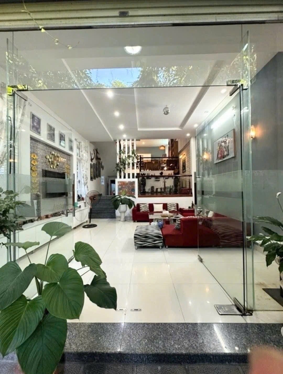 🏠 BÁN BIỆT THỰ LÔ GÓC HẢI CHÂU - 98.6M2 - 3 TẦNG CÓ HẦM - GIÁ 13,X TỶ