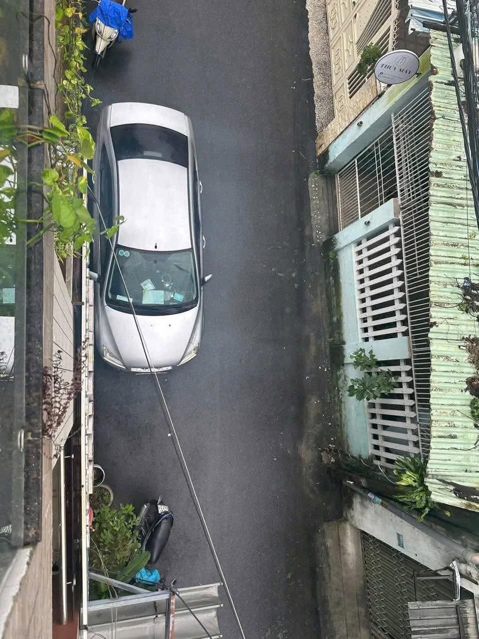 BÁN NHÀ 3 TẦNG 3 MÊ – HUỲNH NGỌC HUỆ, THANH KHÊ
📍 Vị trí: