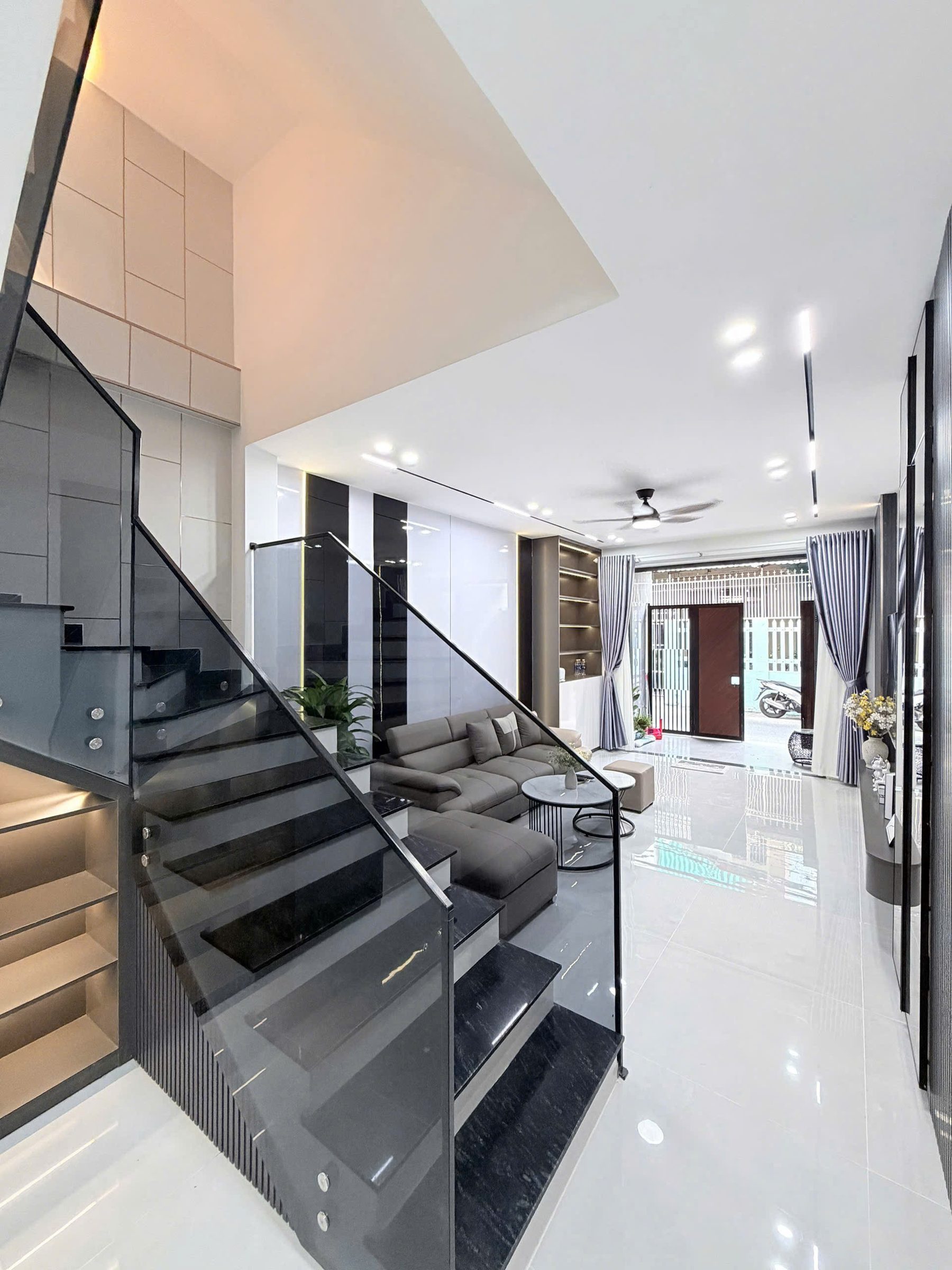 Nhà 3 tầng Huỳnh Ngọc Huệ 📌📌📌LÀM VIỆC TRỰC TIẾP GIÁ TỐT