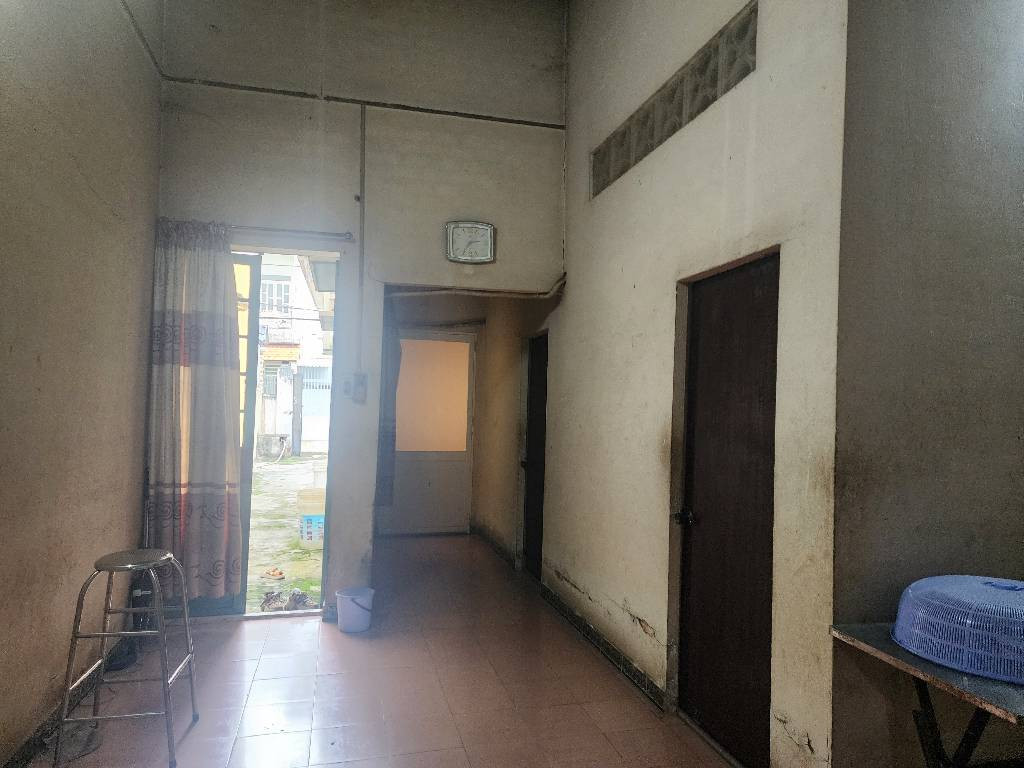 Bán nhà đường Huỳnh Thị Hai, Phường Tân Chánh Hiệp, Q12. Diện tích lớn 6x16.2m, hẻm xe tải thông, sổ vuông đẹp, xây mới tùy ý