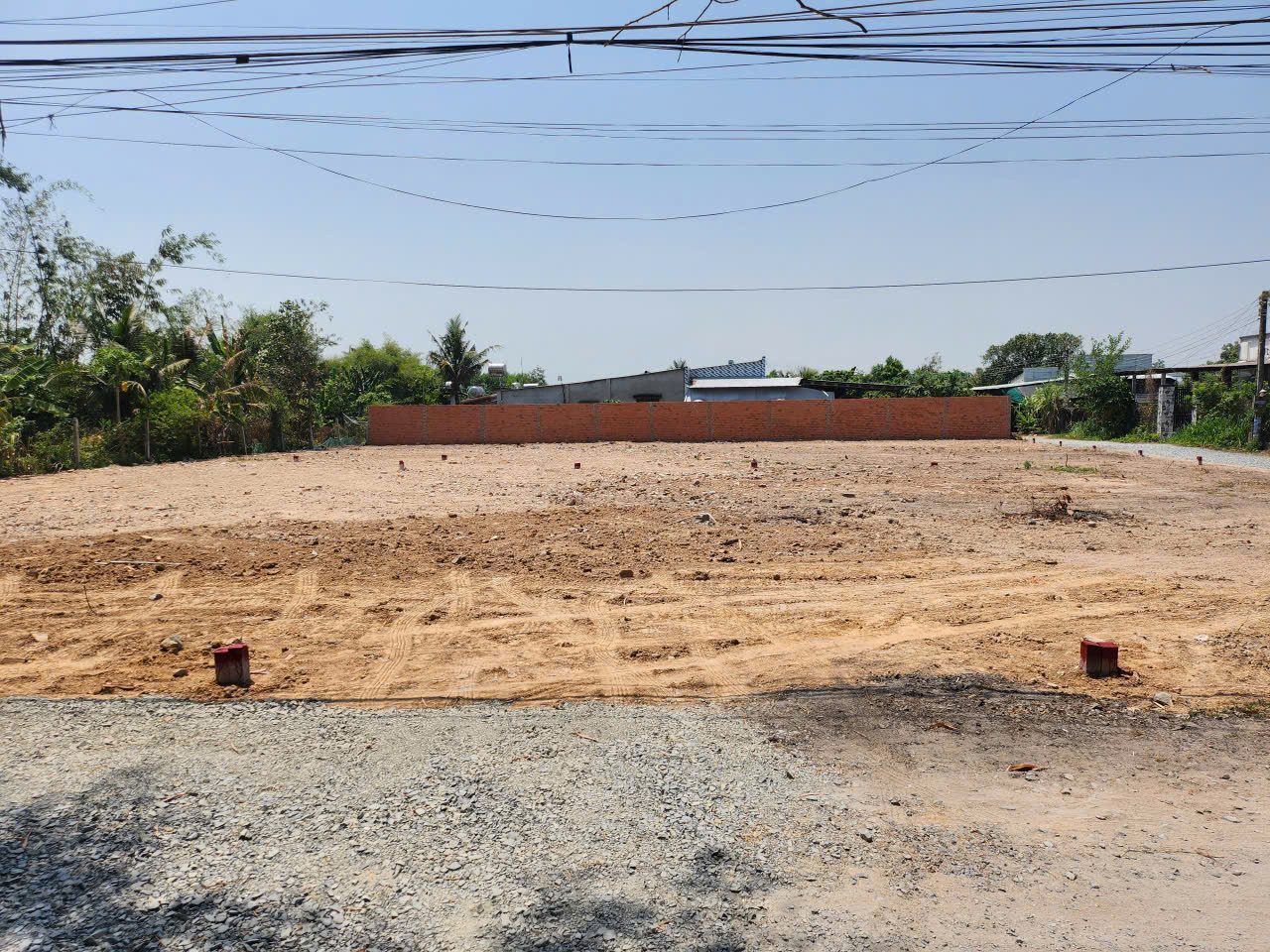 Bán đất 185m² có sẵn 40m² thổ cư ngang 5m giá 850 triệu tại Đường Huỳnh Thị Hương Phường Trảng Bàng