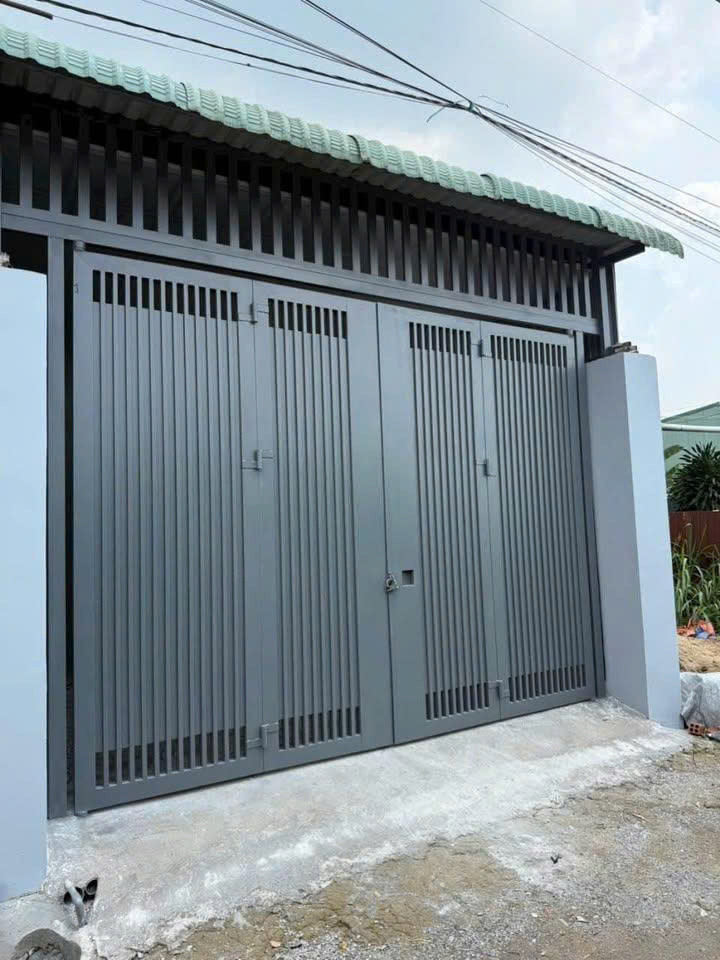 •BÁN GẤP CĂN NHÀ C4 Ở TÂN HIỆP GẦN NHÀ MÁY NƯỚC SỔ RIÊNG GIÁ 1TI020 TRIỆU•