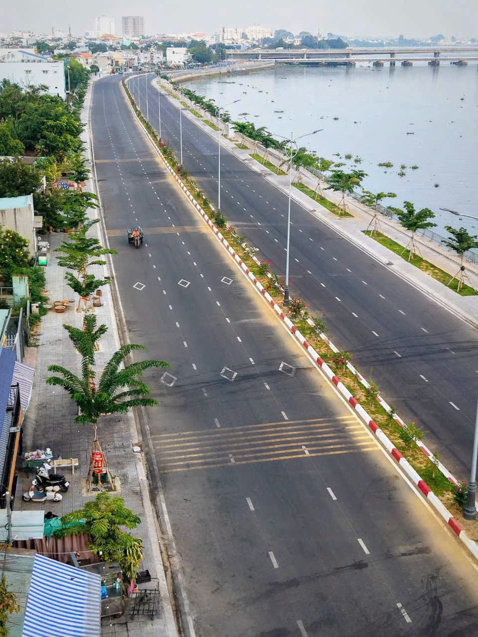 Kẹt tiền bán lỗ - Cặp đất ven sông Đồng Nai, 10x20m, sổ hồng thổ cư, 980 triệu