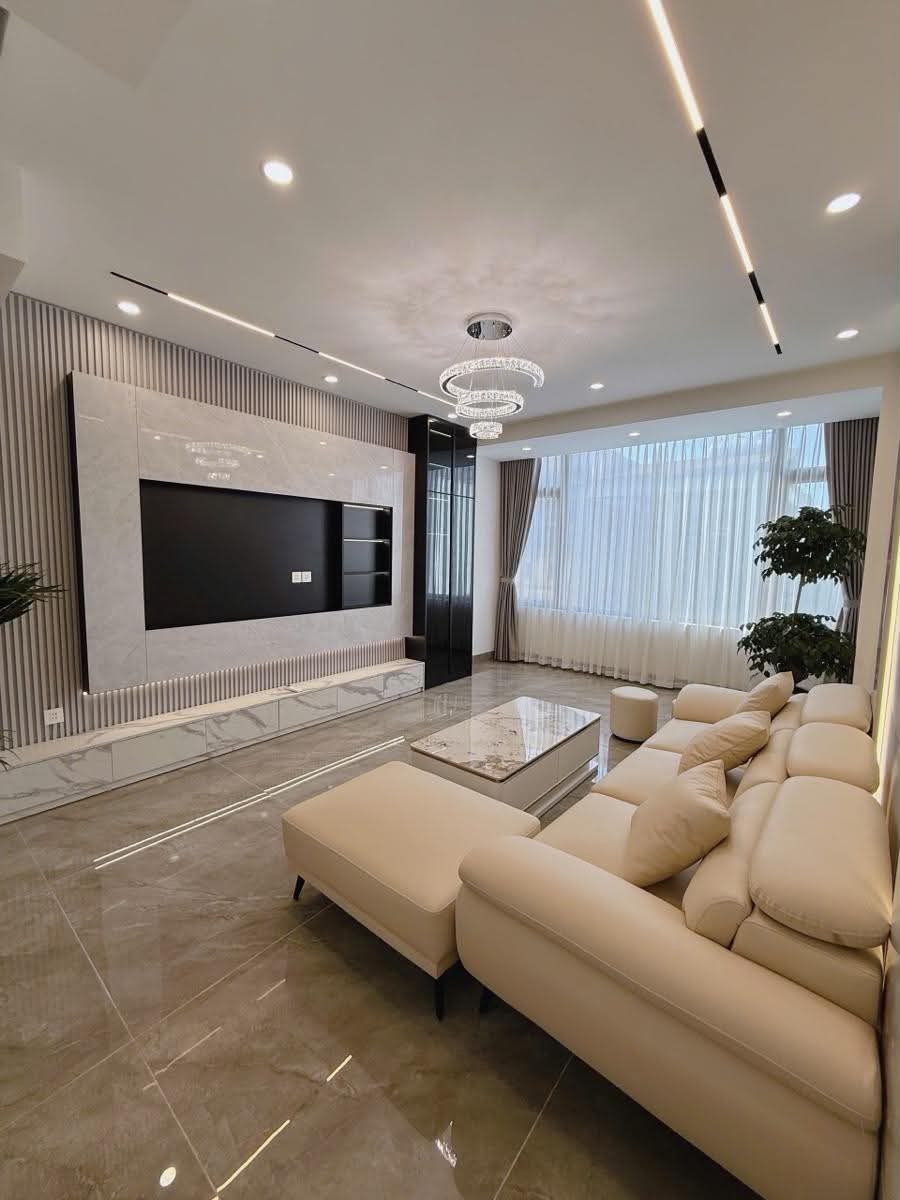 PHÂN LÔ QUÂN ĐỘI CẦU GIẤY - Ô TÔ QUA NHÀ - 65M2 * MT 6.6M - Ở SƯỚNG KẾT HỢP VP - 20 tỷ