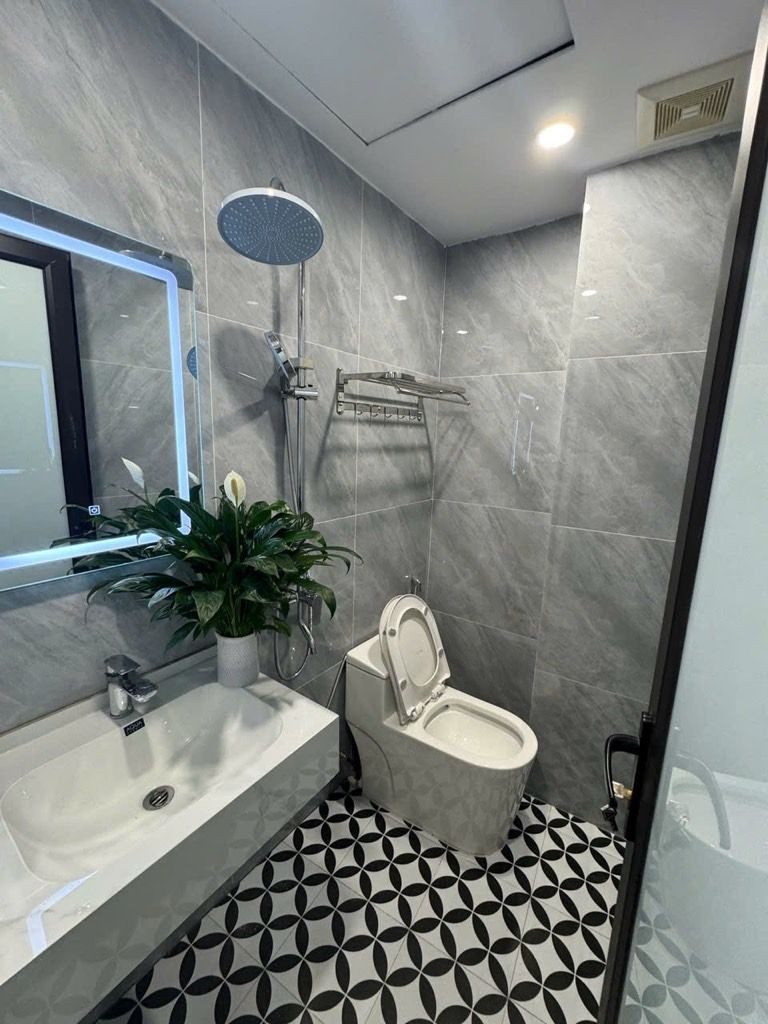 Khâm Thiên,26m x 4tầng x 3PN, ngõ thông thoáng, gần hồ Ba mẫu