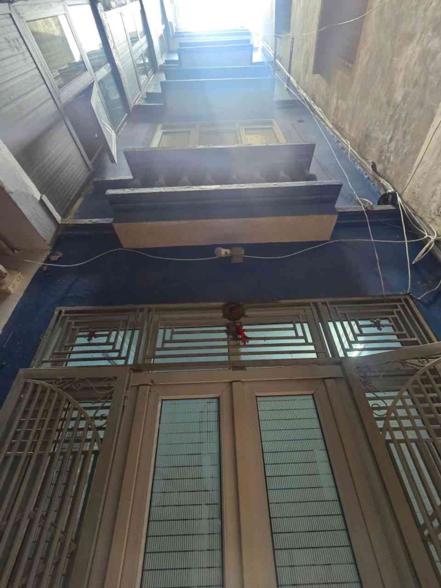 Khâm thiên, 20m x 5tầng x 3PNKK ngõ thoáng sáng tiện ích bạt ngàn