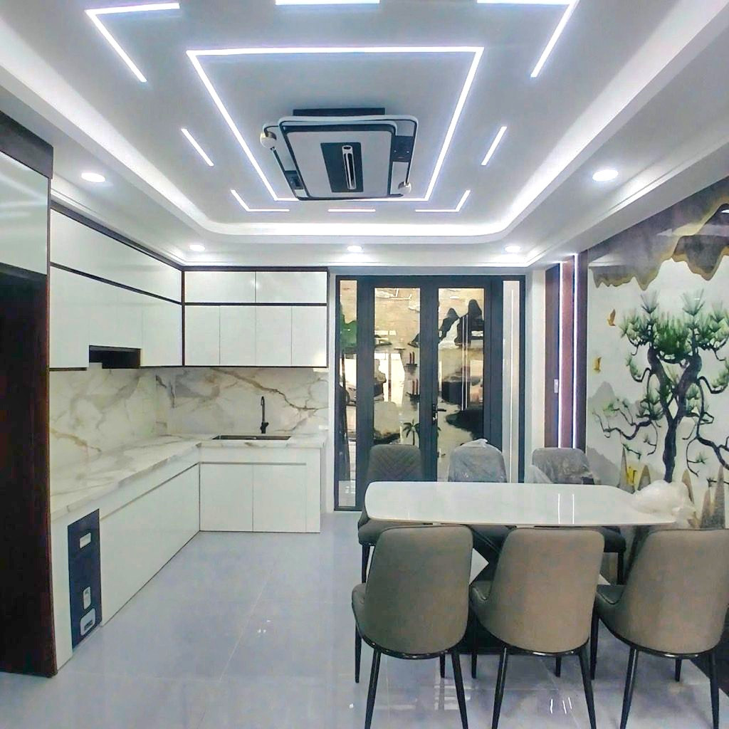 BÁN NHÀ ĐẸP SÁT KINH DƯƠNG VƯƠN.G - KHU TÊN LỬ.A - 4PN - ÔTÔ VÀO NGỦ - ( 4X16M )
