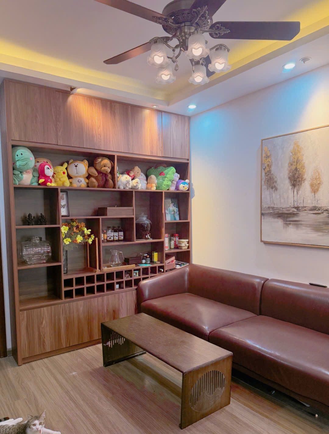 Căn hộ tập thể Khuất Duy Tiến 💥 Tầng đẹp, lô góc thoáng sáng – 60m2 – 2PN – Tầm hơn 3 tỷ