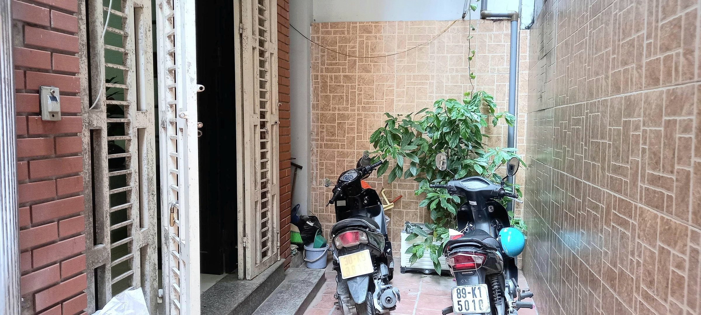 Cho Thuê Nhà Ngõ 162 Khương Đình 40M² 4 Tầng 4 Ngủ - Full Nội Thất - Giá Thuê 11,5tr