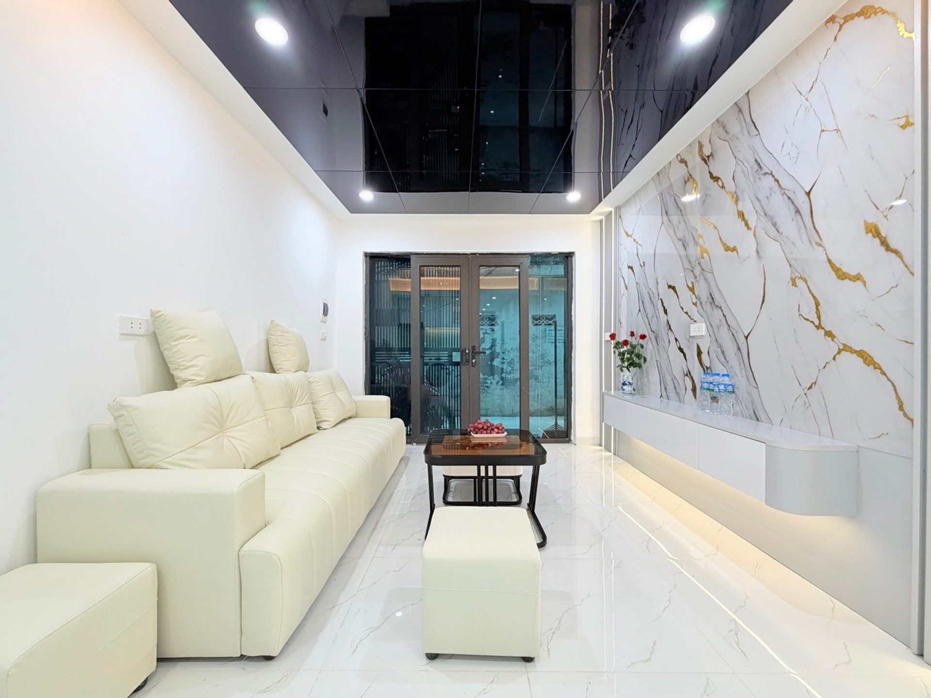 Căn hộ tầng 1 tập thể Khương Đình 💥 Ô tô lùi cửa — 60m2 2PN2WC, không gian sống tiện nghi, giá tốt 3.x tỷ