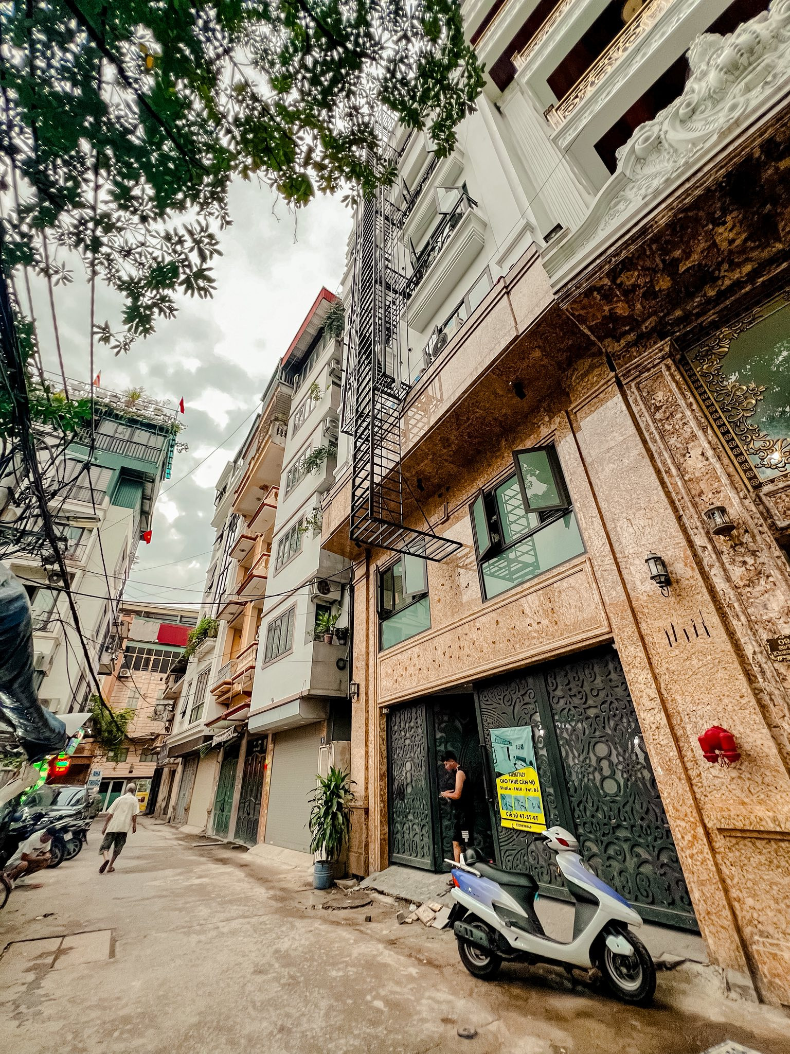 BÁN TÒA NHÀ CCMN MẶT NGÕ 29 ĐƯỜNG KHƯƠNG HẠ. 180M2 - 7 TẦNG. THANG MÁY. 34 PHÒNG.