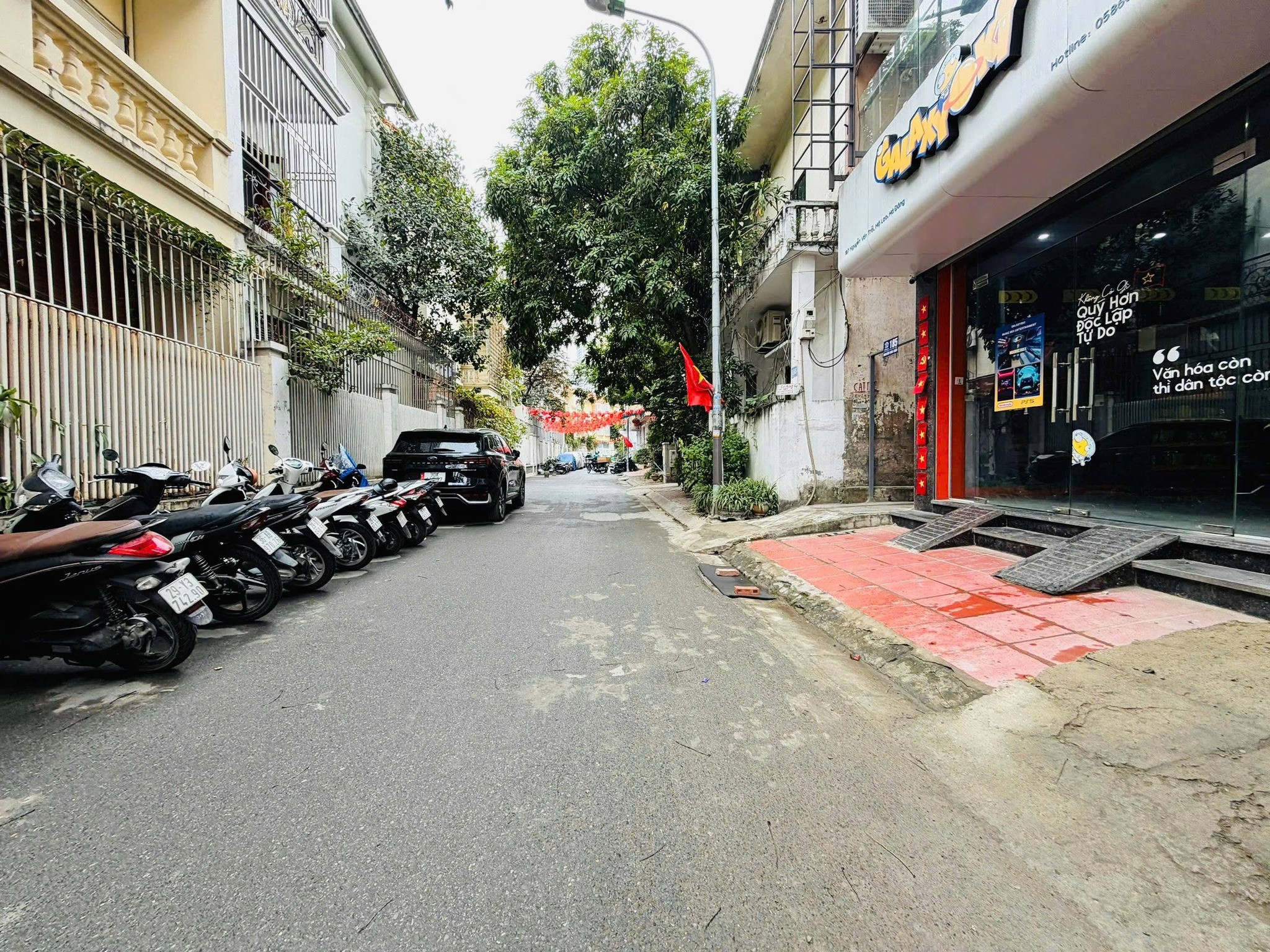 BÁN TÒA NHÀ MẶT PHỐ KHƯƠNG THƯỢNG. ĐỐNG ĐA. 65M2 - 8 TẦNG. THANG MÁY.