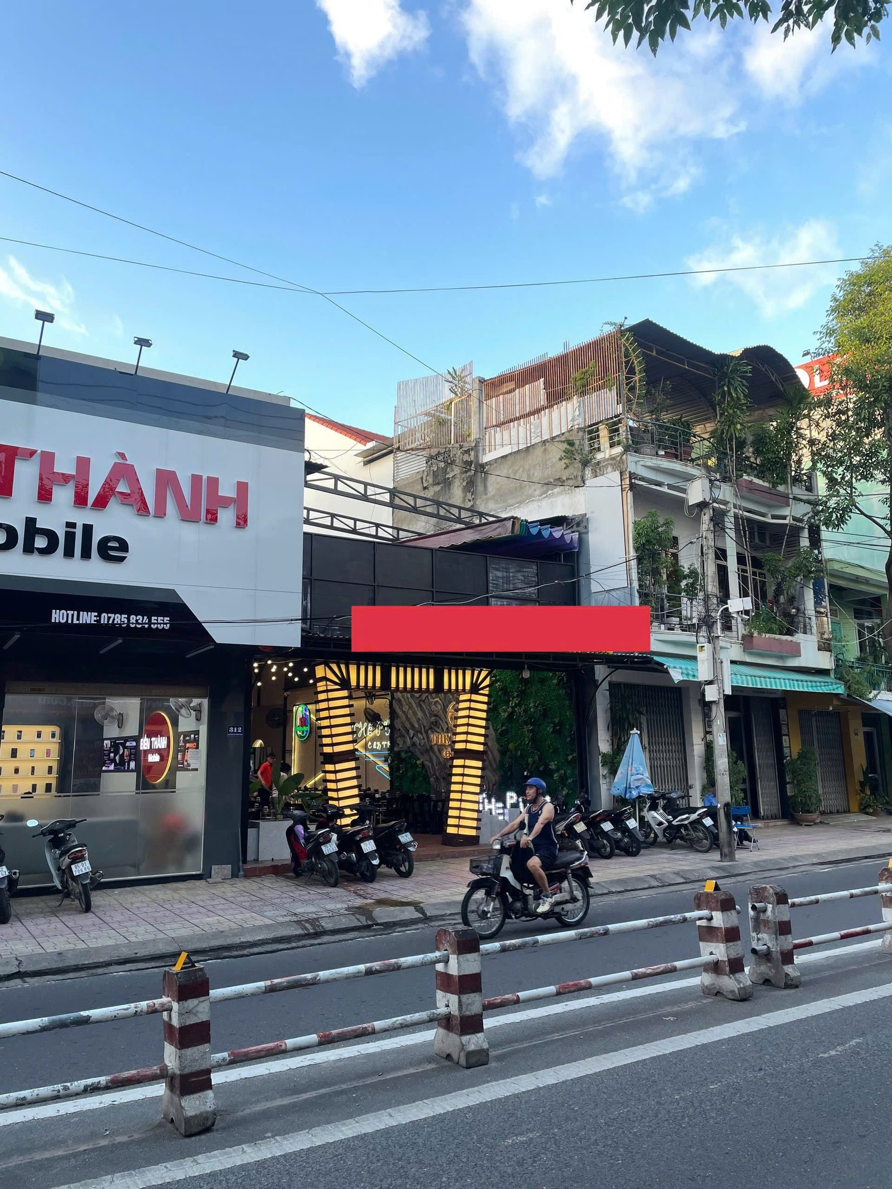 🔥 BÁN ĐẤT 2 MẶT TIỀN ĐANG KINH DOANH GẦN BIỂN NHA TRANG
•Vị Trí: đường  Nguyễn Thị Minh Khai
•Diện Tích:  296,4m
