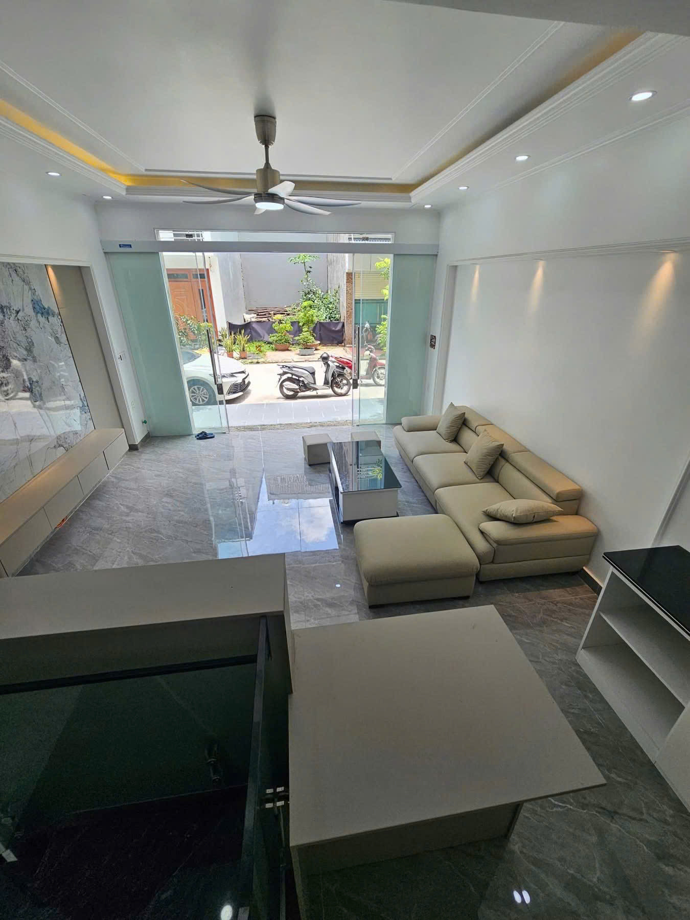 Nhà xây mới 5 tầng khu TĐC Xi Măng, Hồng Bàng – Có hố chờ thang máy, đường 11m,chỉ 4,59 tỷ