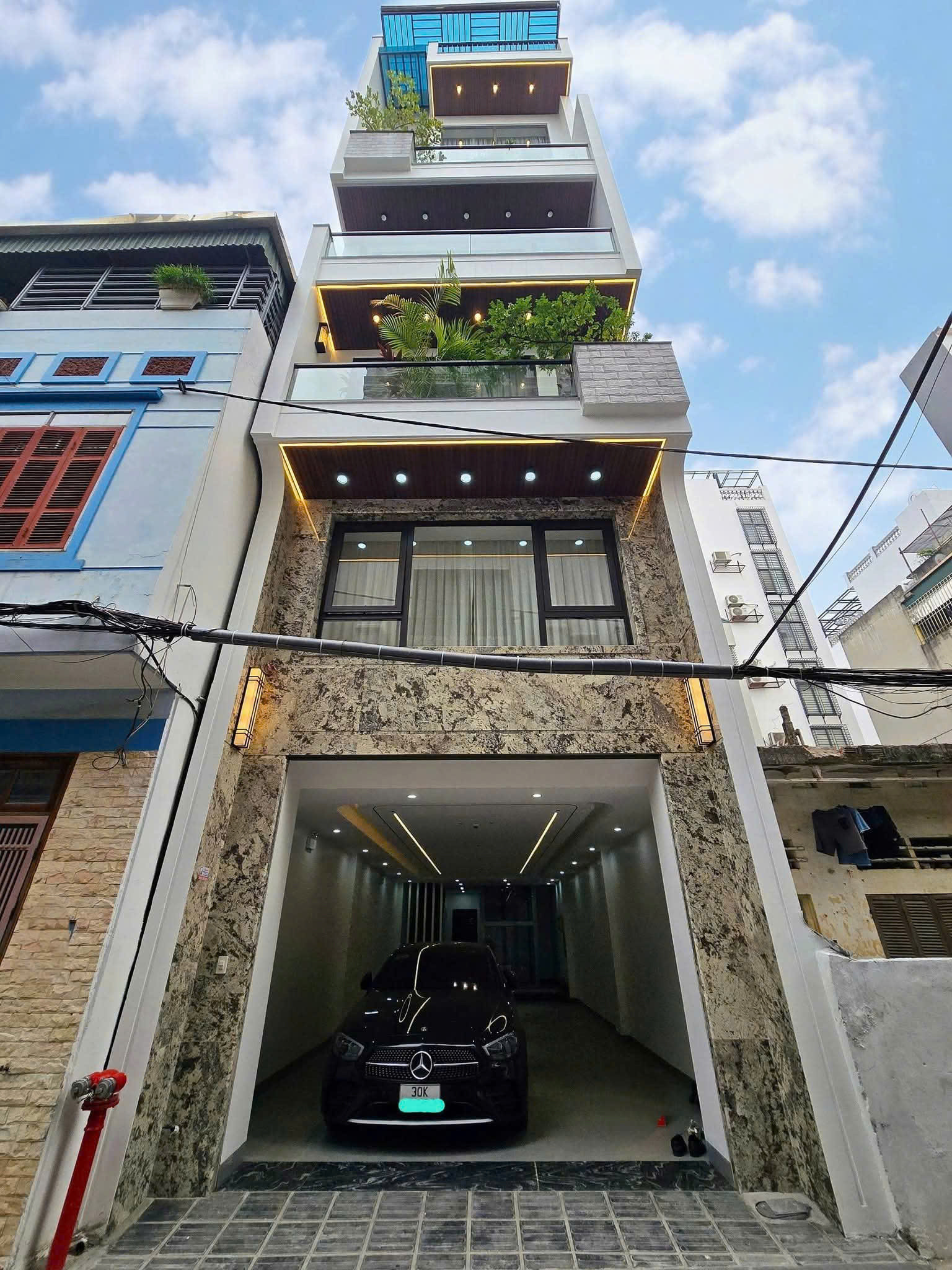 Bán nhà phân lô vỉa hè, ô tô tránh, ngõ 43 Kim Đồng, 7 tầng thang máy, 80m2, 25.5 tỷ