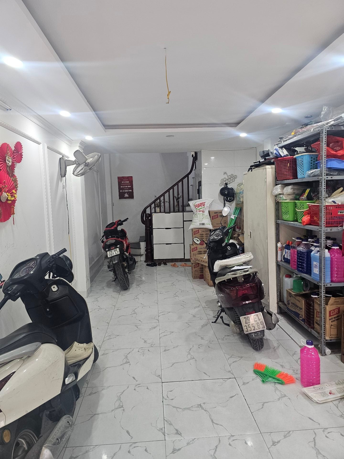 🏡 KIM GIANG – 40M² – 7 TẦNG – 4PN – Ô TÔ ĐỖ CỬA – 10.5 TỶ