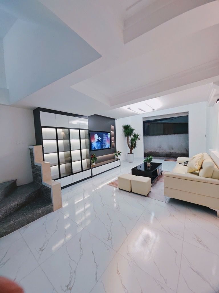 🎯💖💥🌲 Chỉ 8.68 tỷ sở hữu nhà Kim Giang 40m² x 7 tầng, ô chờ thang máy, gần ô tô.🏡 Nhà dân xây đẹp, full nội thất, vào ở ngay.