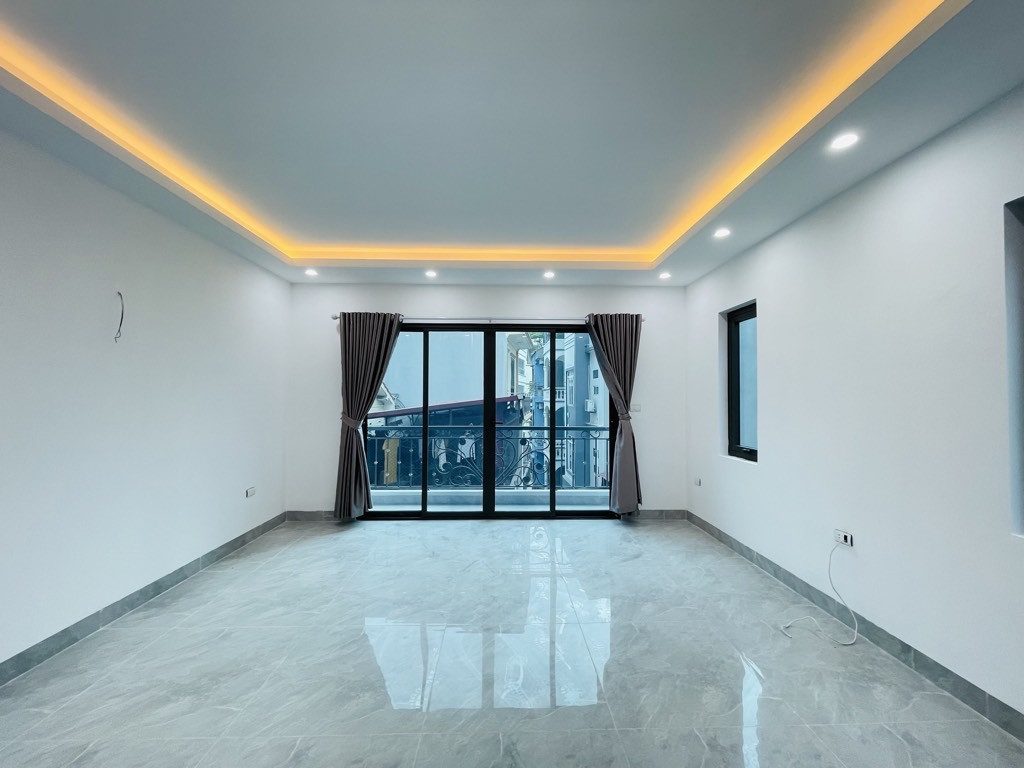 🎯 Chỉ 12.X TỶ.Mặt tiền 5M, Nhà Kim Giang Lô góc 48M² x 7 tầng, THANG MÁY, ngõ xe Lexus 570 tránh nhau, ô tô 7 chỗ NGỦ TRONG NHÀ 🏫, gần cầu Bắc Linh Đàm, Vành Đai 3, khu HH LINH ĐÀM.