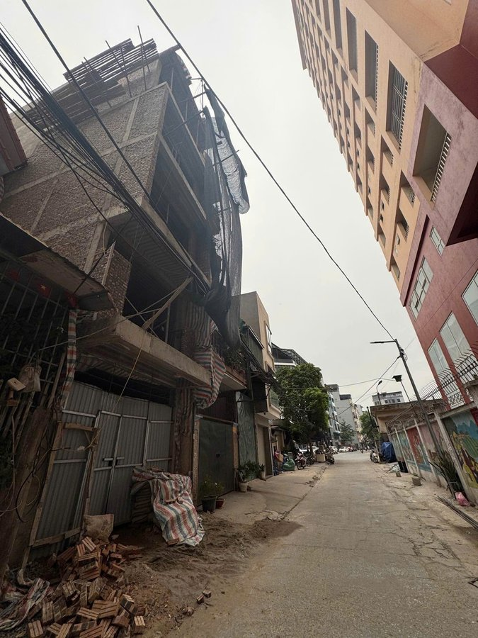 KIM GIANG, THANH TRÌ CCMN LÔ GÓC 2 THOÁNG 8T THANG MÁY, Ô TÔ TRÁNH