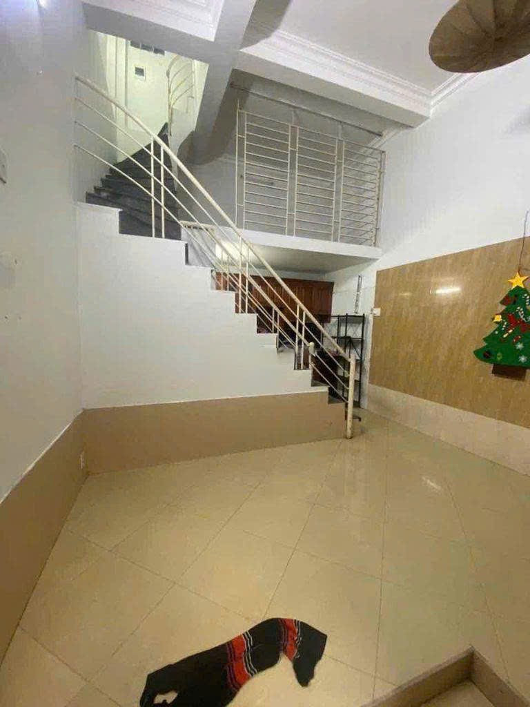 Cho Thuê Nhà Kim Mã - Ba Đình/ 30M² 4 Tầng - Full Nội Thất - Giá Thuê 9tr