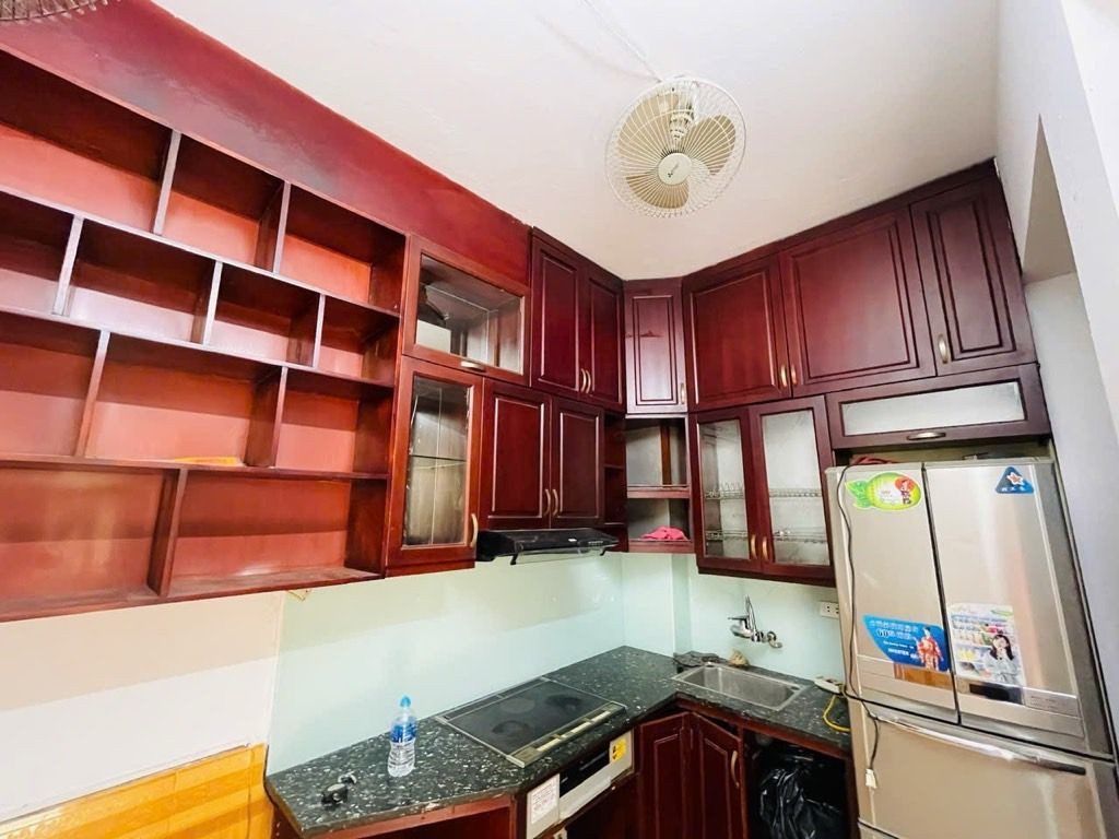 Kim mã, 5 tầng x 3 PN, ngõ thông thoáng, tiện ích bạt ngàn