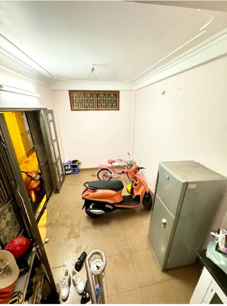 3.7 tỷ – Bán nhà phố Kim Ngưu 26m² x 3 tầng, mặt ngõ thông, 10m ra ô tô tránh, nhà dân xây