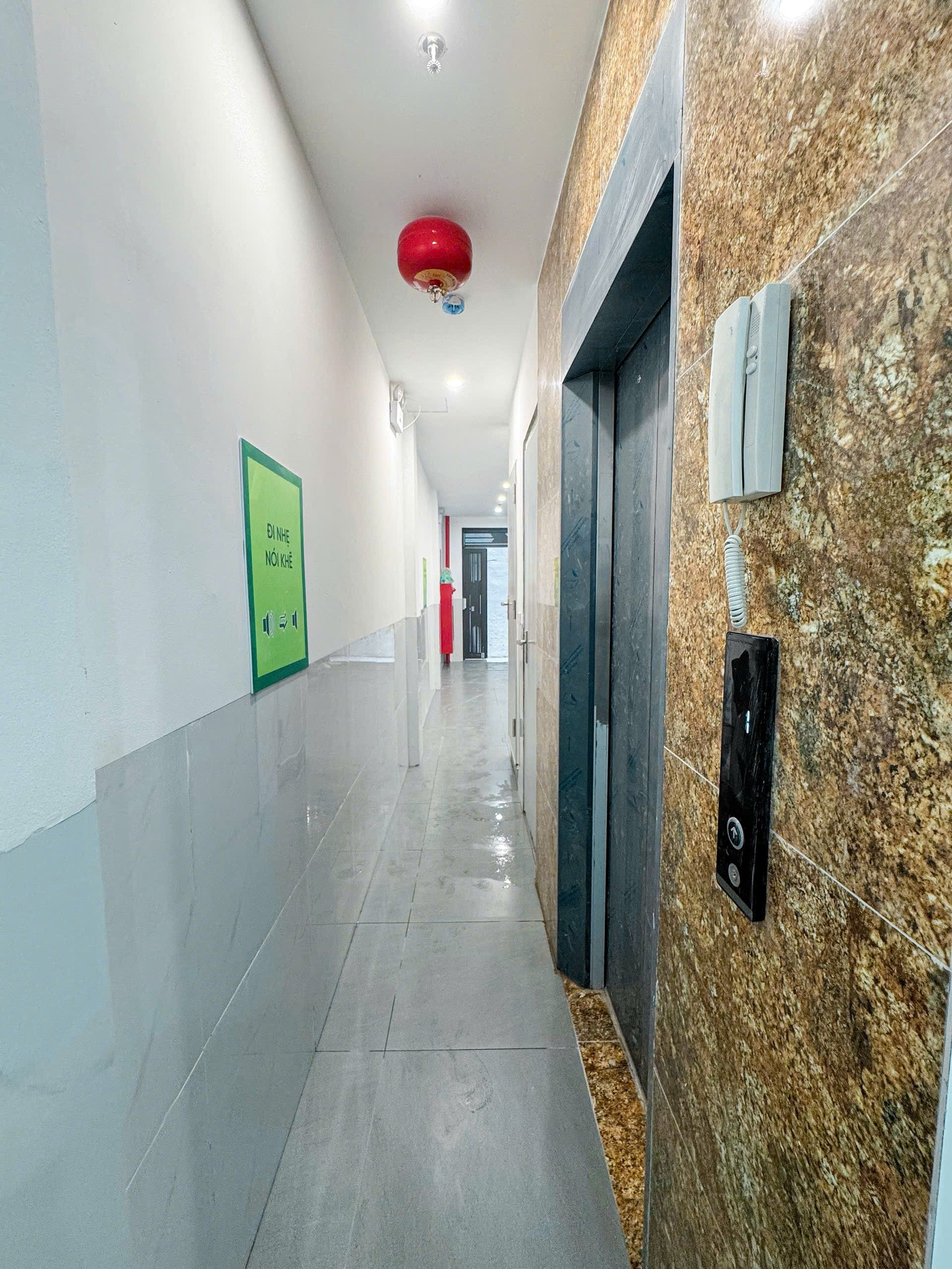 Nhà Kim Ngưu 6 tầng - 45m2 - 11 phòng khép kín - giá 11.9 tỷ