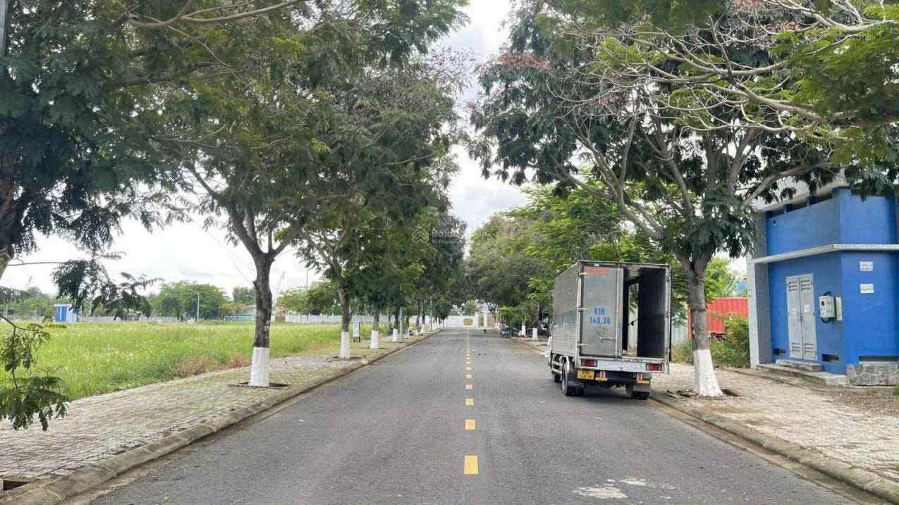 Còn 1 Lô 100m² Siêu Đẹp Gần Vinhomes Grand Park Mặt Tiền Kinh Doanh Sầm Uất Q9