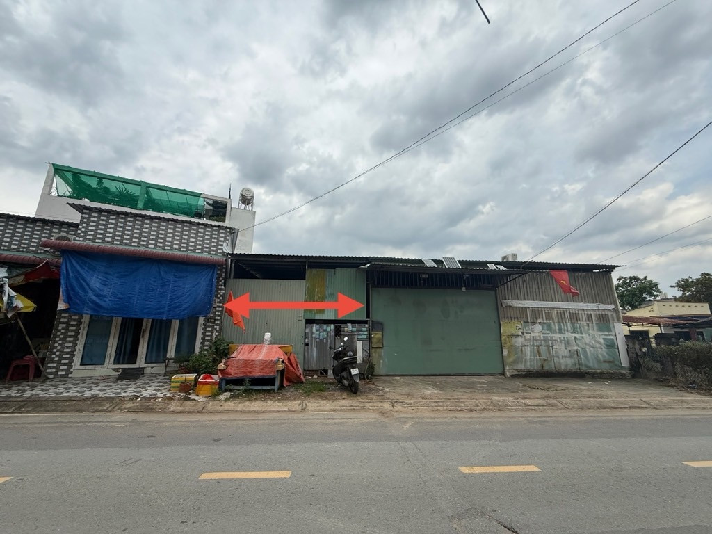 Bán Kho, nhà xưởng 136.1m2 có sẵn 136.1 m2 thổ cư giá 8.5 tỷ tại Đường Lã Xuân Oai Phường Long Trường Quận 9 TP. Hồ Chí Minh