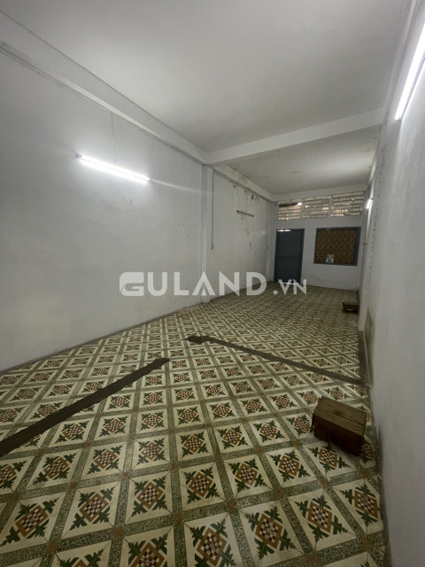 cho thuê nhà mặt tiền đường lạc long quân